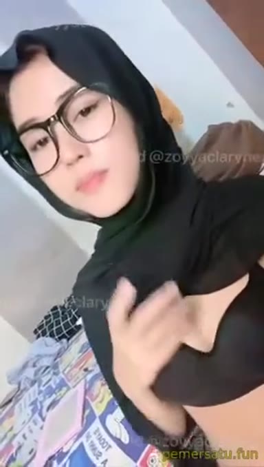 Bokep ABG Hijab Colmek Sampek Muncrat Berkali Kali