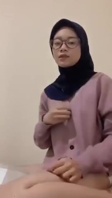 Bokep ABG Hijab Tunjuk Skill DiDepan Kamera